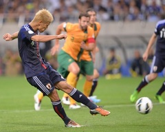 サッカー日本代表戦18時キックオフ