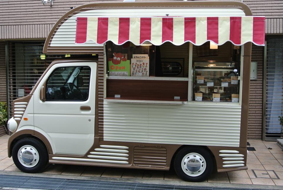 カモカフェ移動販売店※閉店「戻ってきたよ！！あのスィーツたちが！！！」