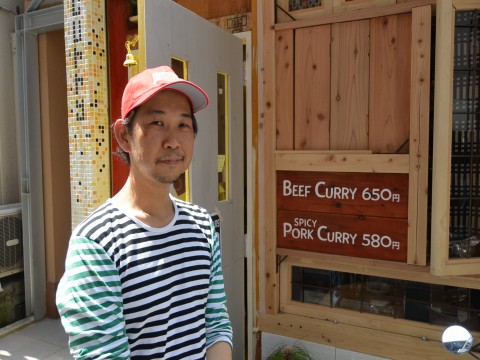 CurryPolovetsian（カリーポロヴィッツ）※休業中「これぞ！！！ビーフカリー！！！新在家に欧風カレー屋さん！！」