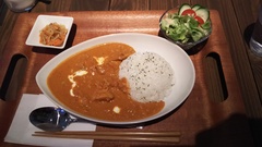 カフェ ラ パーチェさんへ